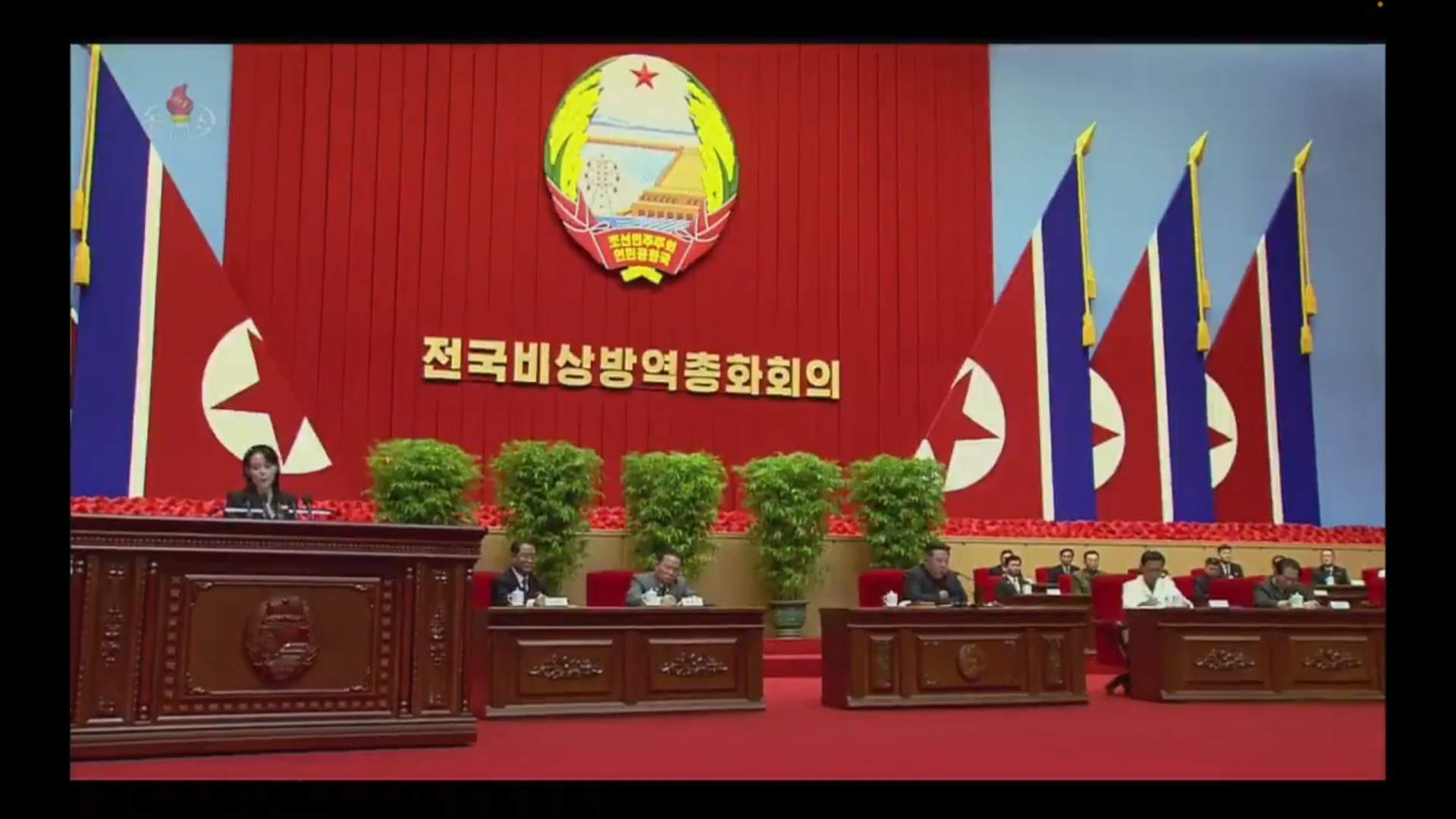 코로나 치료제 있으면서 남조선 협박하는 북조선
